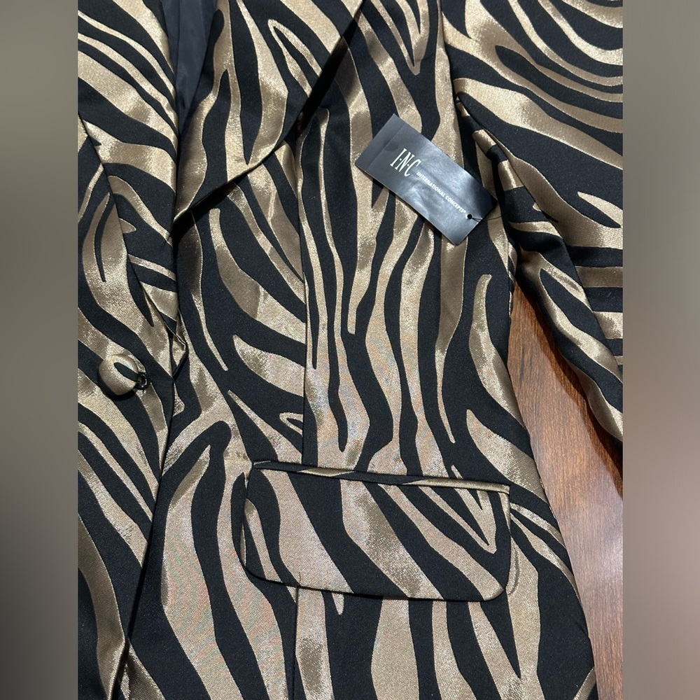 NWT. INC International Concepts Black and Gold Zebra Print Blazer Size M. - Picture 9 of 10